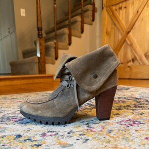Gadea Suede Bootie
